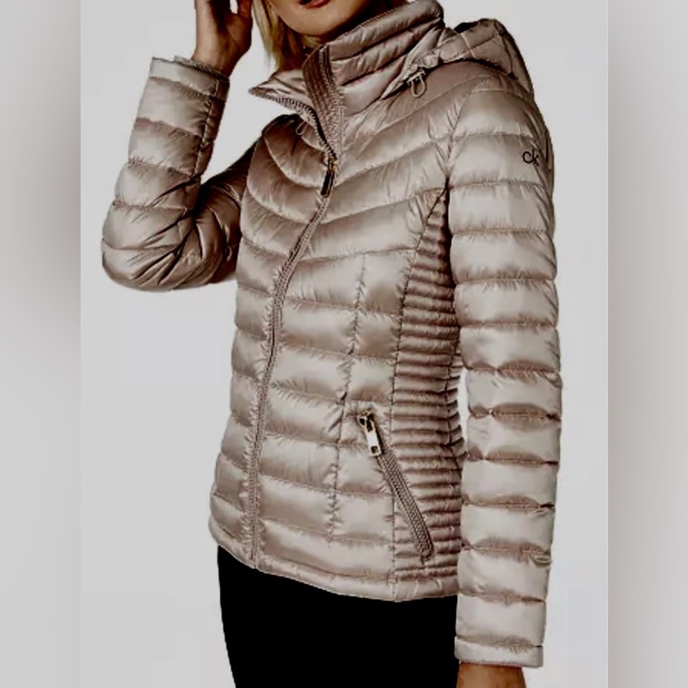 Women's Metallic Puffer Jacket
